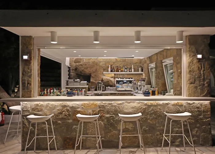 Adikri & 3* تورلوس