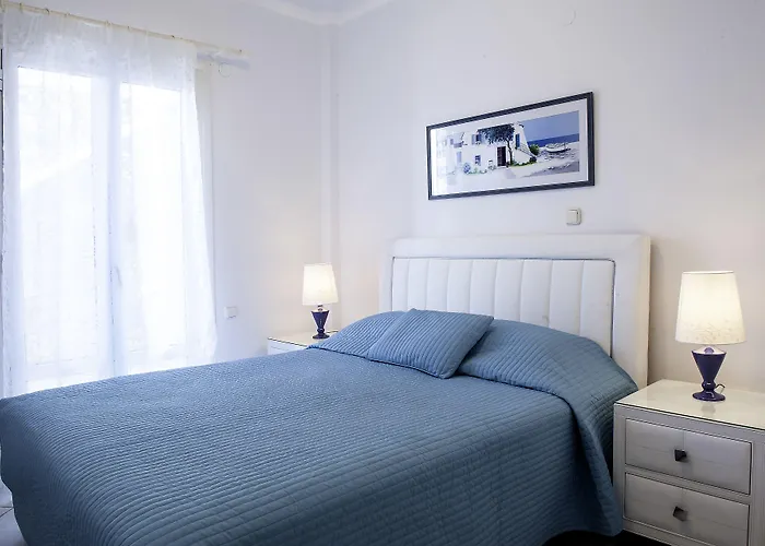 Adikri & تورلوس