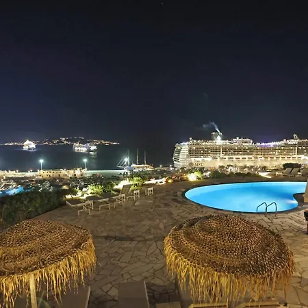 Adikri & Apartahotel Tourlos