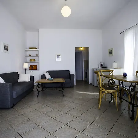 Adikri & アパートホテル 3*