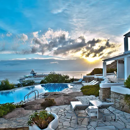 Adikri & アパートホテル トゥルロス