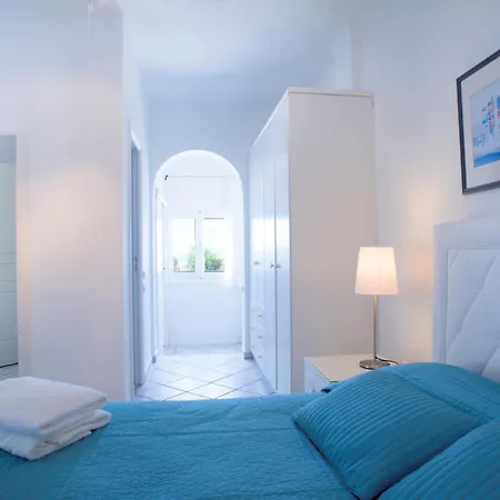 アパートホテル Adikri &