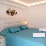 Adikri & 3* טורלוס
